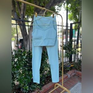 PLT Sport 2 pc Active Set